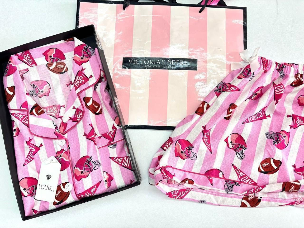 Pijama Satinado de Botones Estilo VS