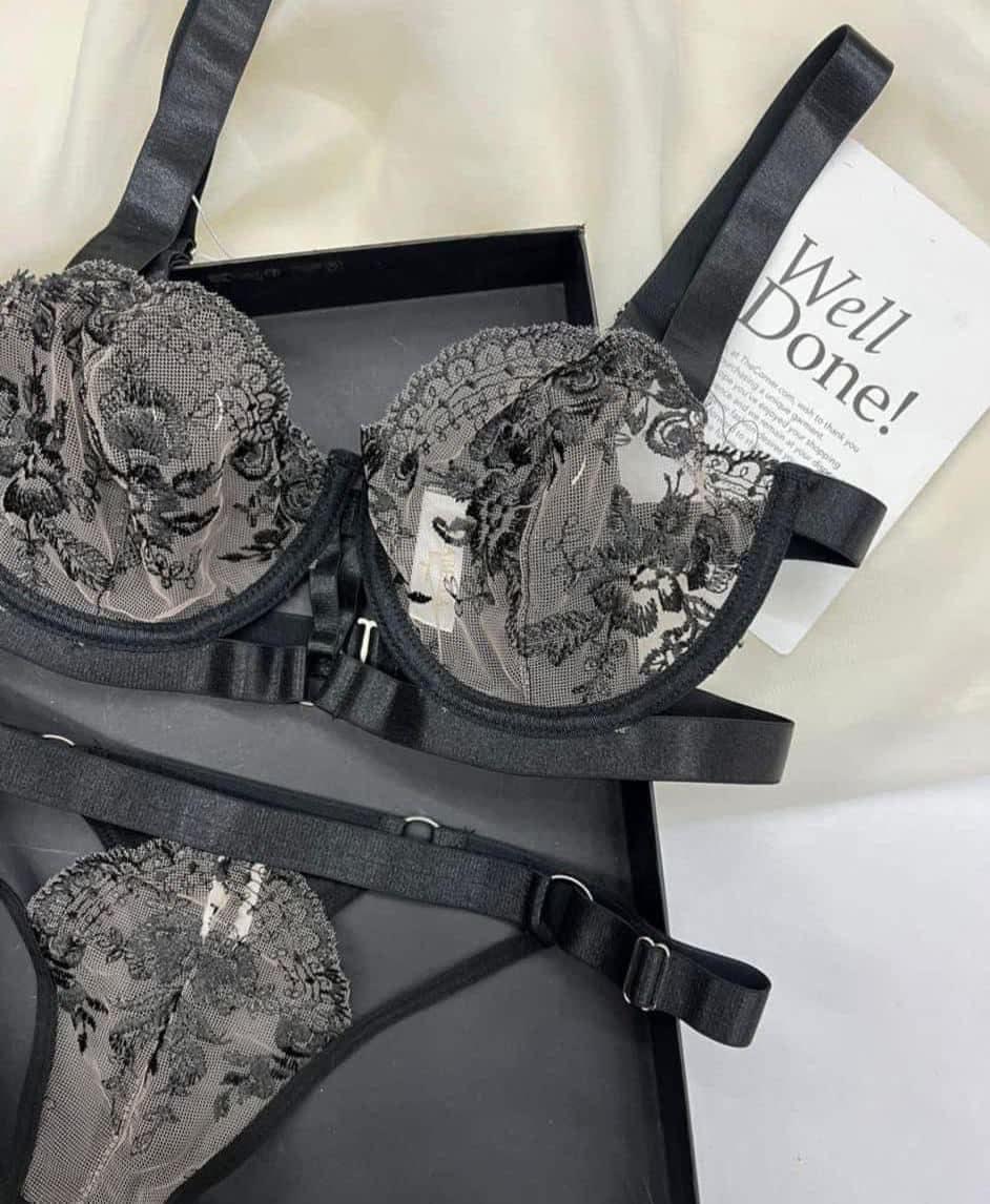 Conjunto de Lencería Fina